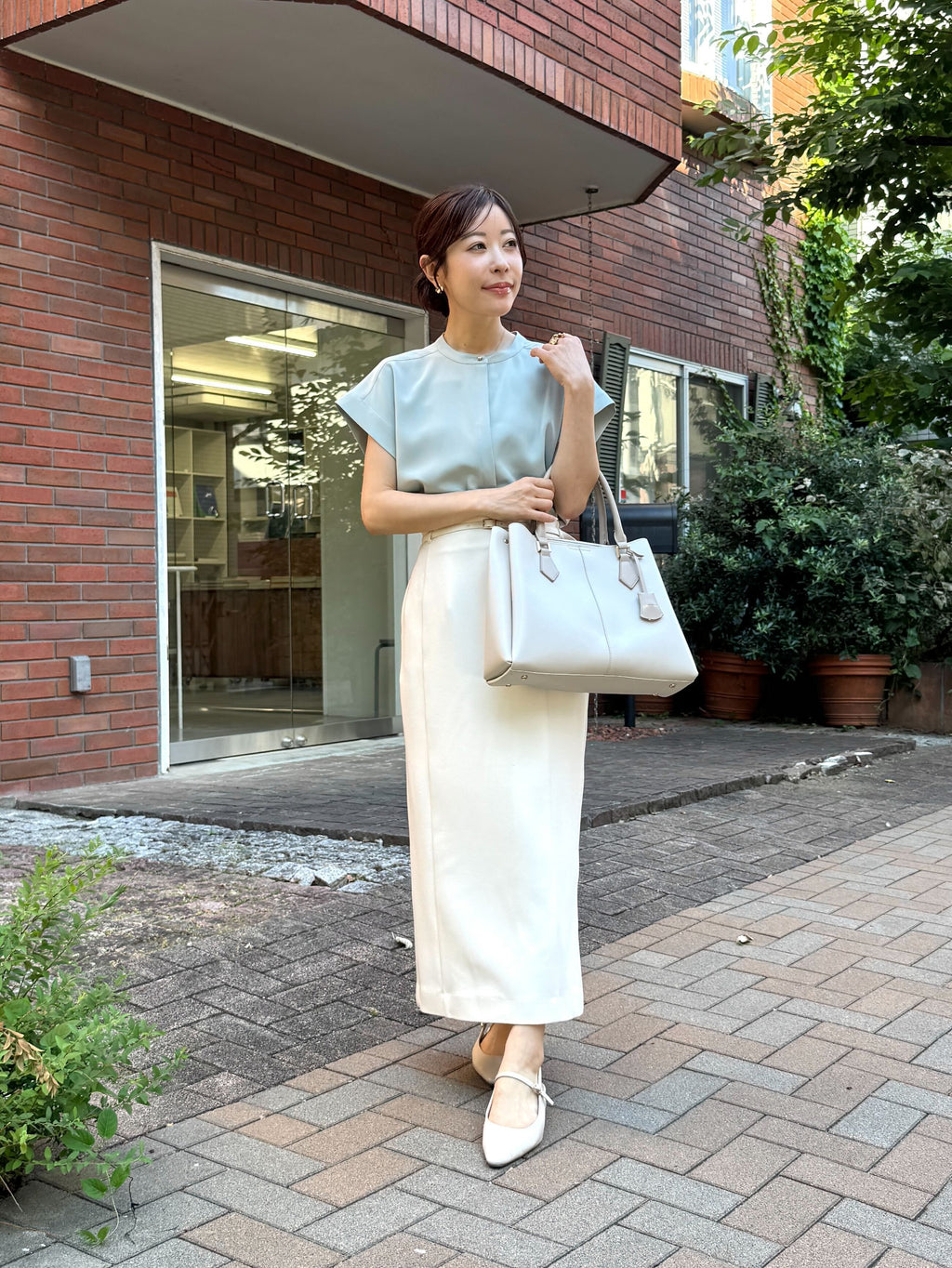 Hitomi