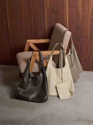 【COHINA×AULENTTI】レザーワンハンドルショルダーバッグ(ポーチ付き) 　[通常]