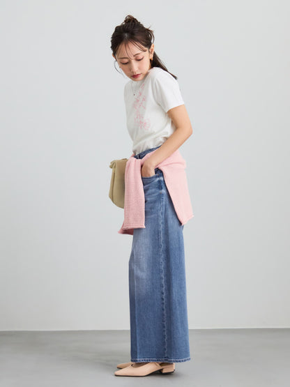 エンブロイダリーボタニカルＴシャツ　[通常]