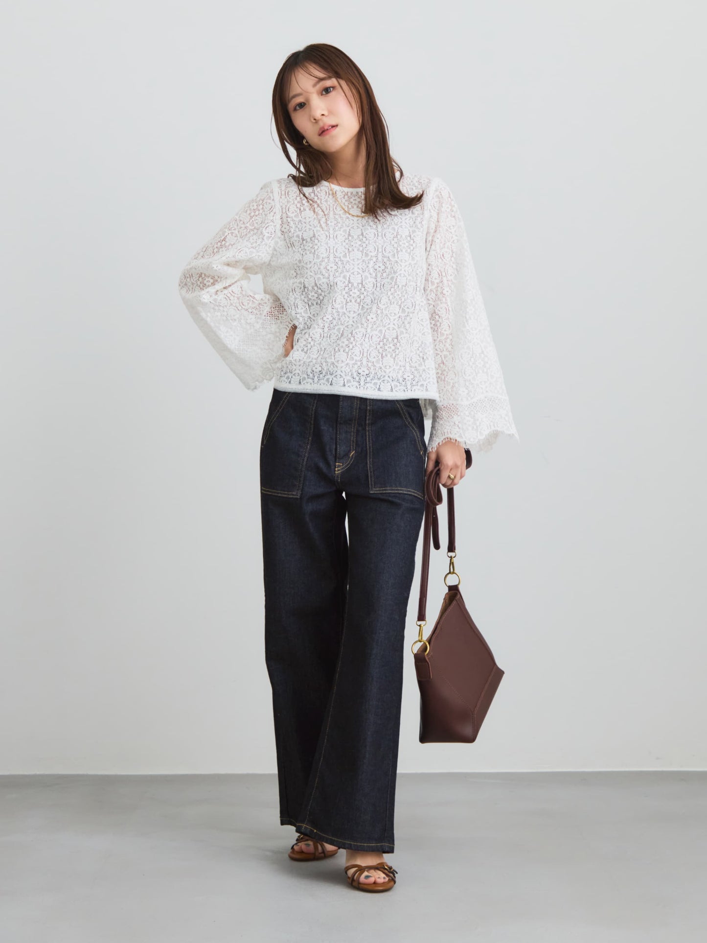 スカラップレーススリーブブラウス　[通常]