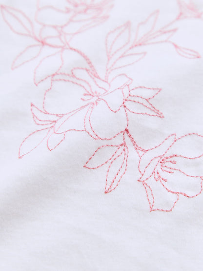 エンブロイダリーボタニカルＴシャツ　[通常]