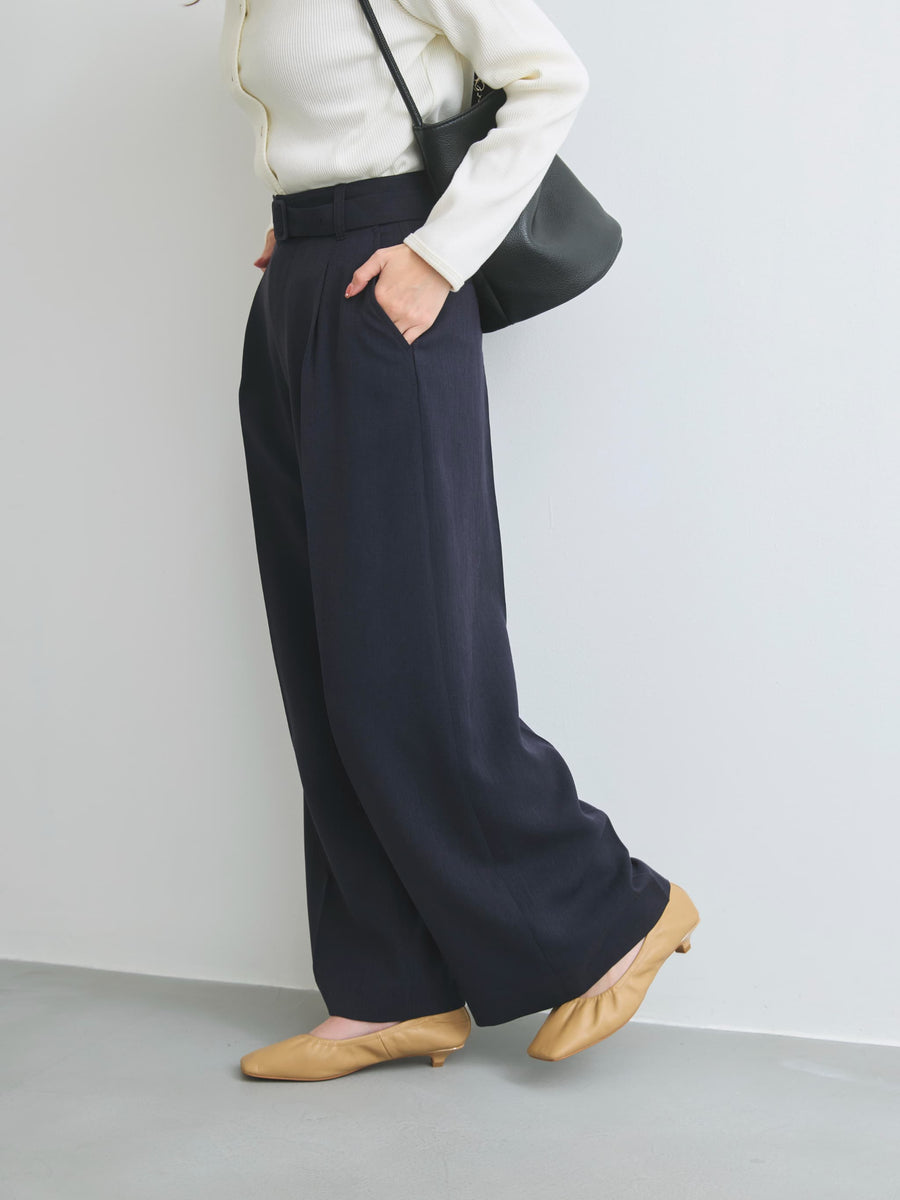 149cm | B:77 W:60 H:83 股下:68.5 | regular-XS着用