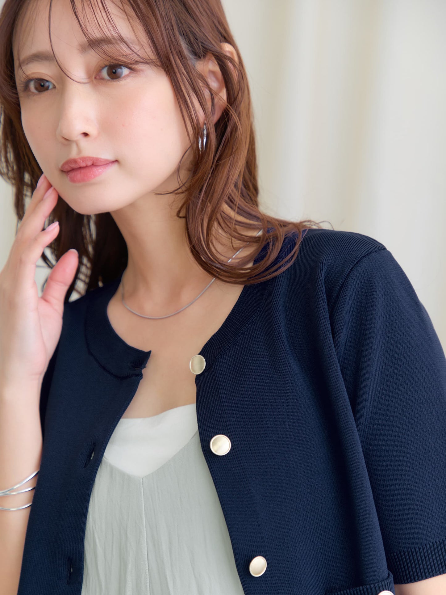 【手洗い可・UVカット】ゴールドボタンハーフスリーブカーディガン　[通常]