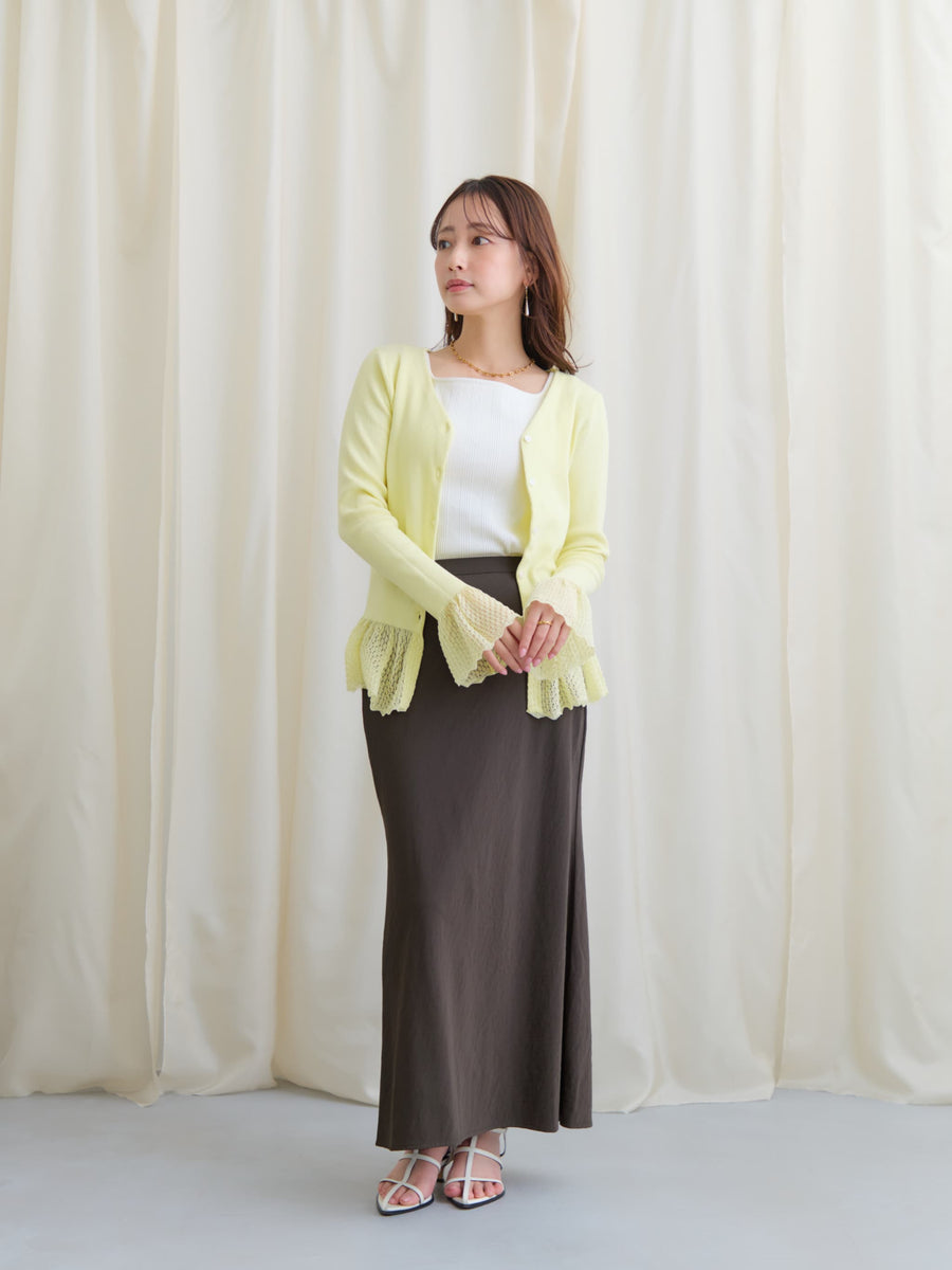 カップ付きスクエアネックタンクトップ　[通常]