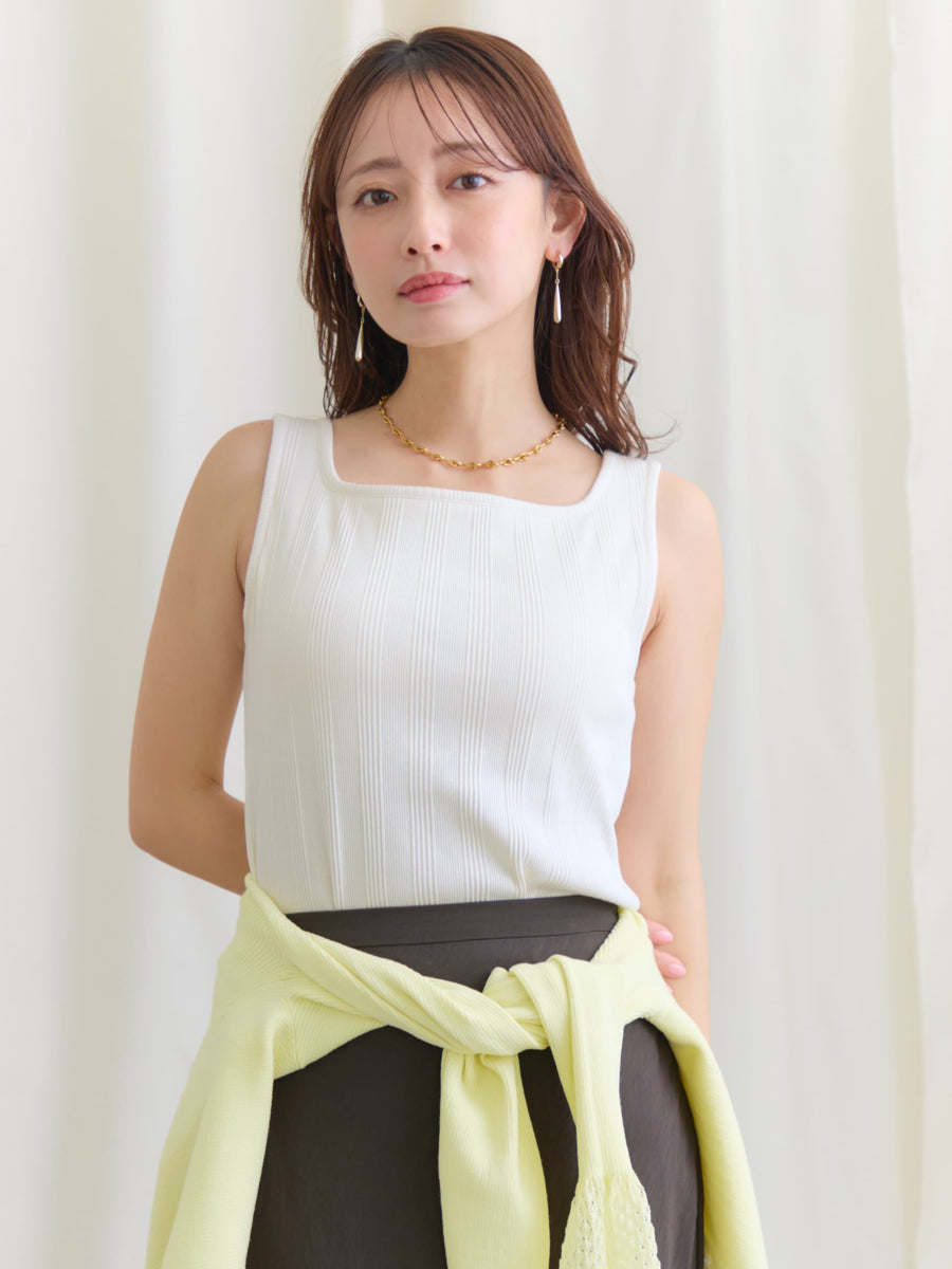 149cm | B:77 W:60 H:83 股下:68.5 | ワンサイズ着用