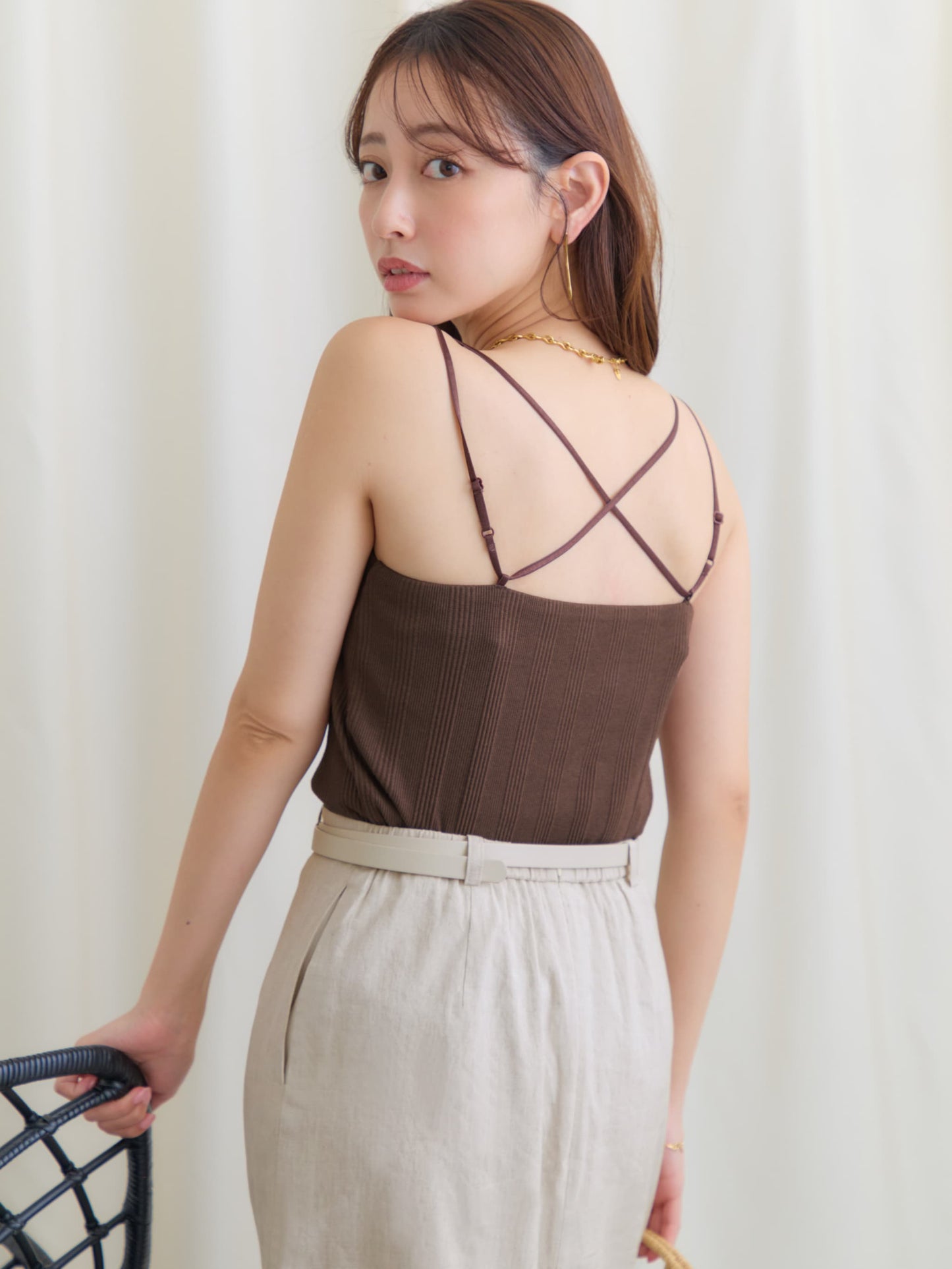 カップ付きバッククロスキャミソール　[通常]