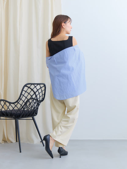 カップ付きスクエアネックタンクトップ　[通常]