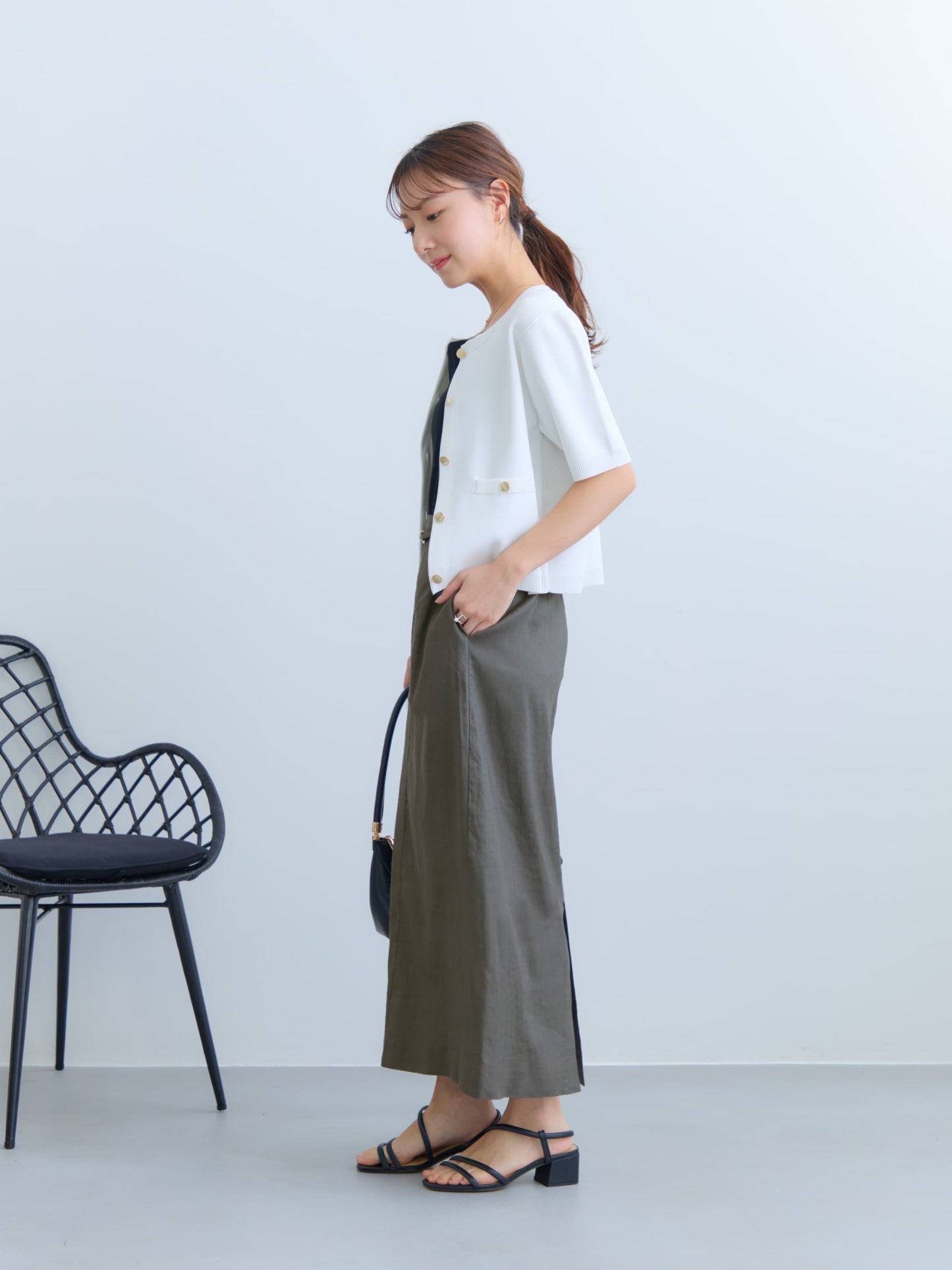 カップ付きバッククロスキャミソール　[通常]