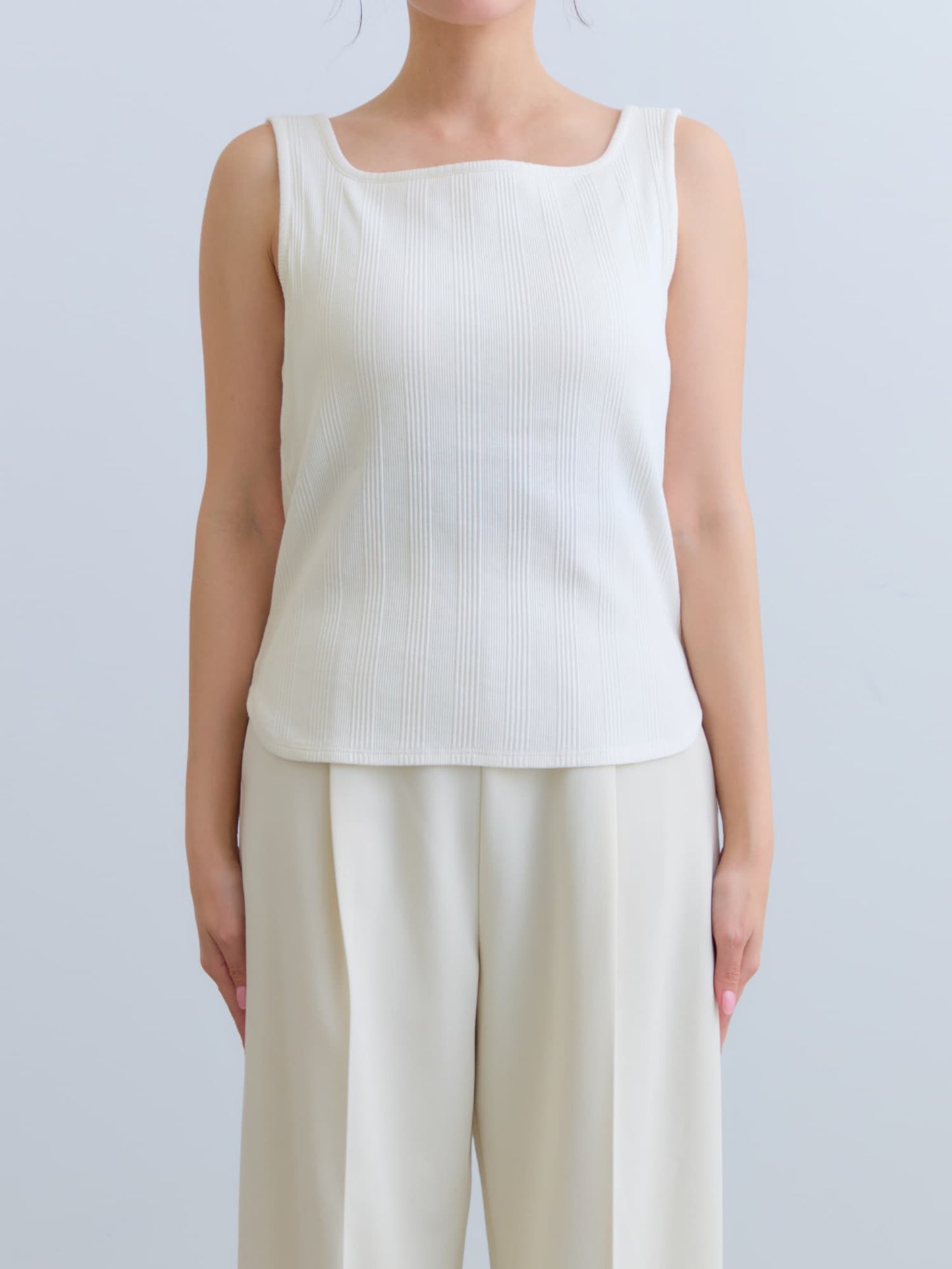 ※こちらが実物のカラーに一番お色味が近くなっております。（オフホワイト）<br>149cm | B:77 W:60 H:83 股下:68.5 | ワンサイズ着用