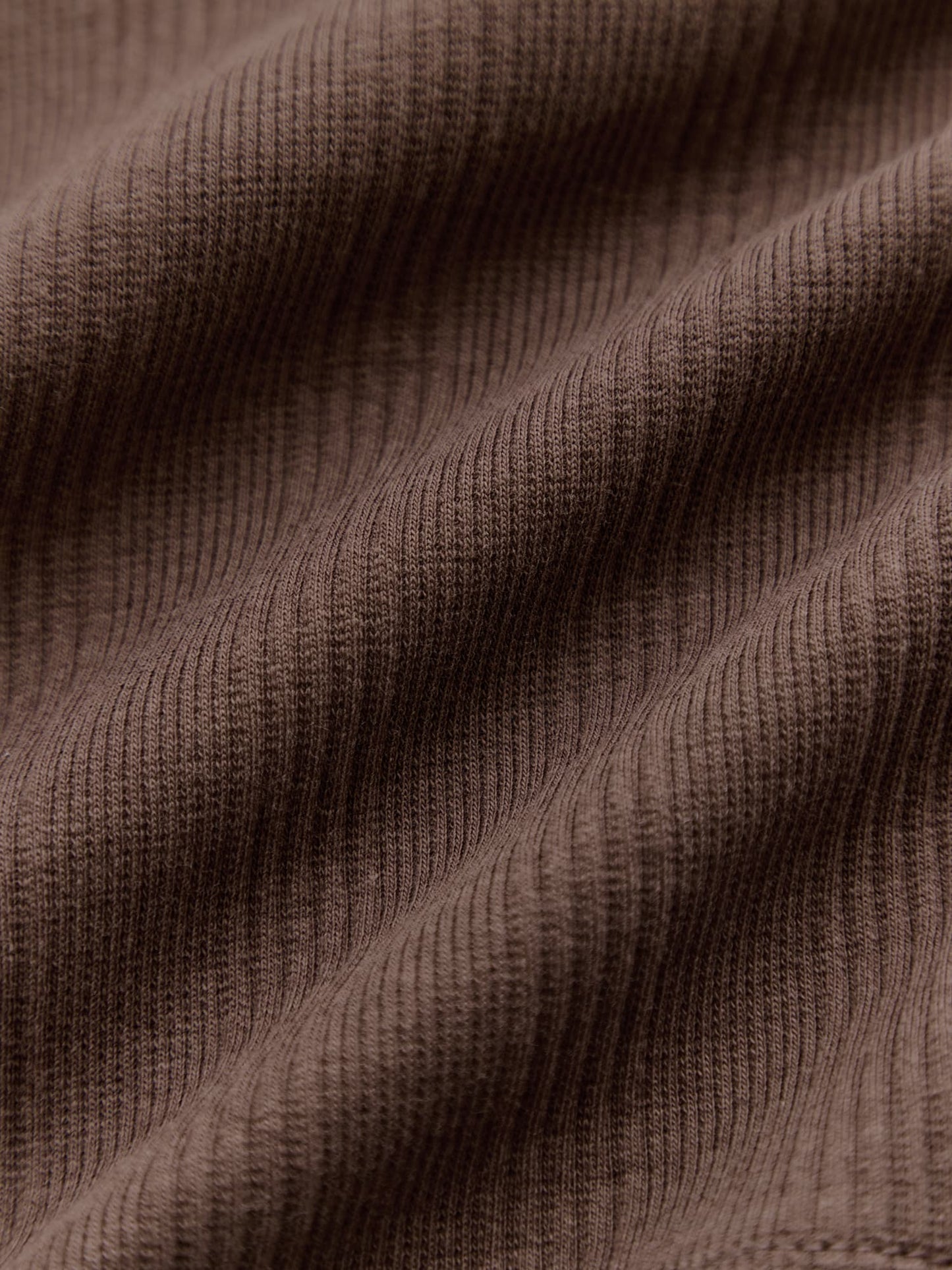 カップ付きスクエアネックタンクトップ　[通常]