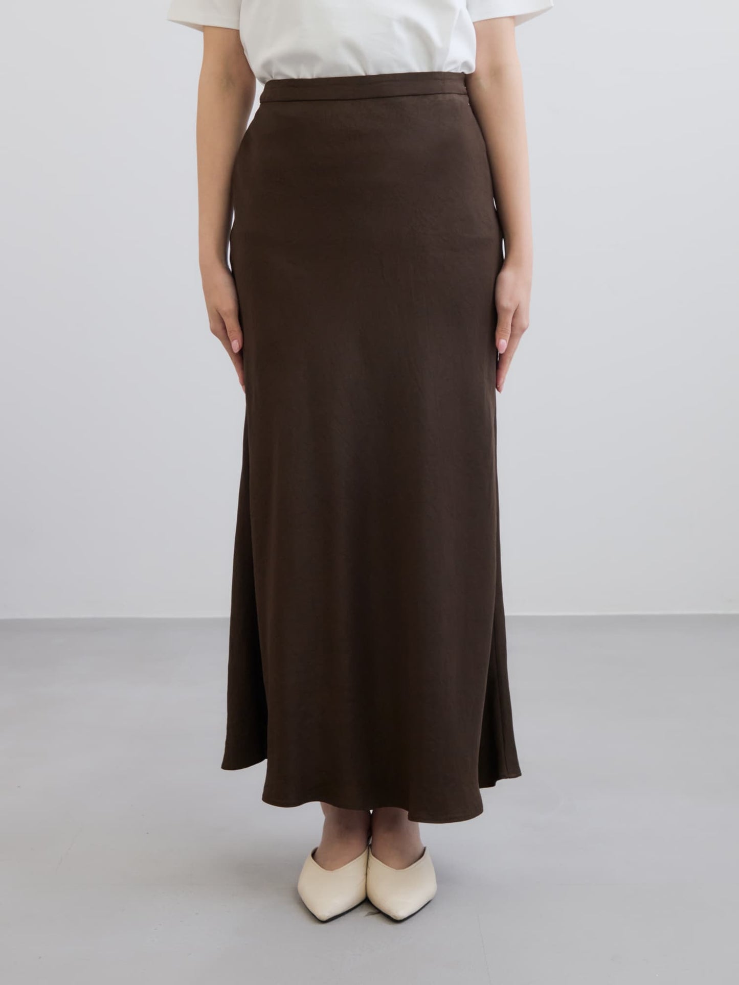 ※こちらが実物のカラーに一番お色味が近くなっております。（ブラウン）<br>149cm | B:77 W:60 H:83 股下:68.5 | regular-XS着用(ヒールの高さ: 3.5cm) 