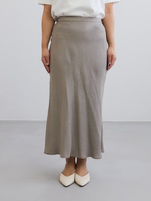 ※こちらが実物のカラーに一番お色味が近くなっております。（グレージュ）<br>144cm | B:80 W:64 H:84 股下:62 | short-XS着用(ヒールの高さ: 3.5cm) 