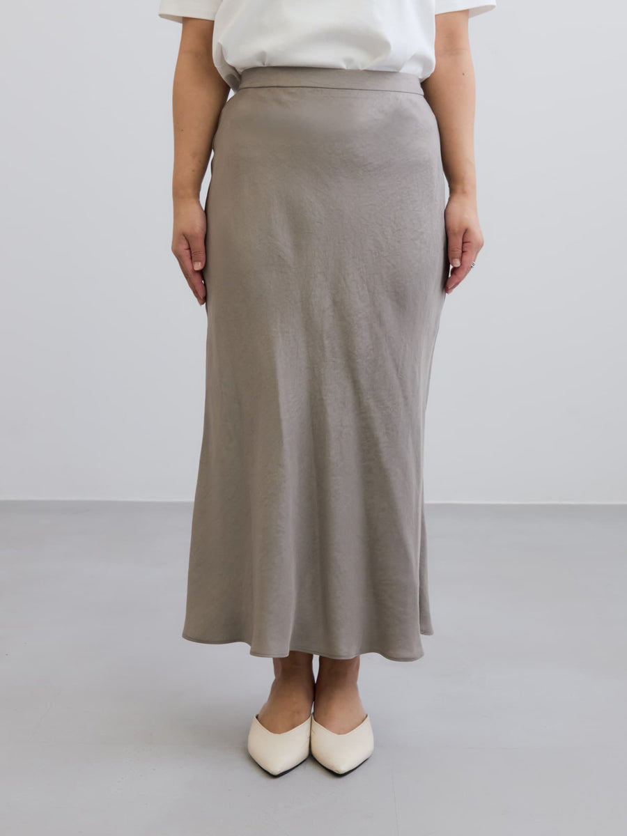 ※こちらが実物のカラーに一番お色味が近くなっております。（グレージュ）<br>144cm | B:80 W:64 H:84 股下:62 | short-XS着用(ヒールの高さ: 3.5cm) 