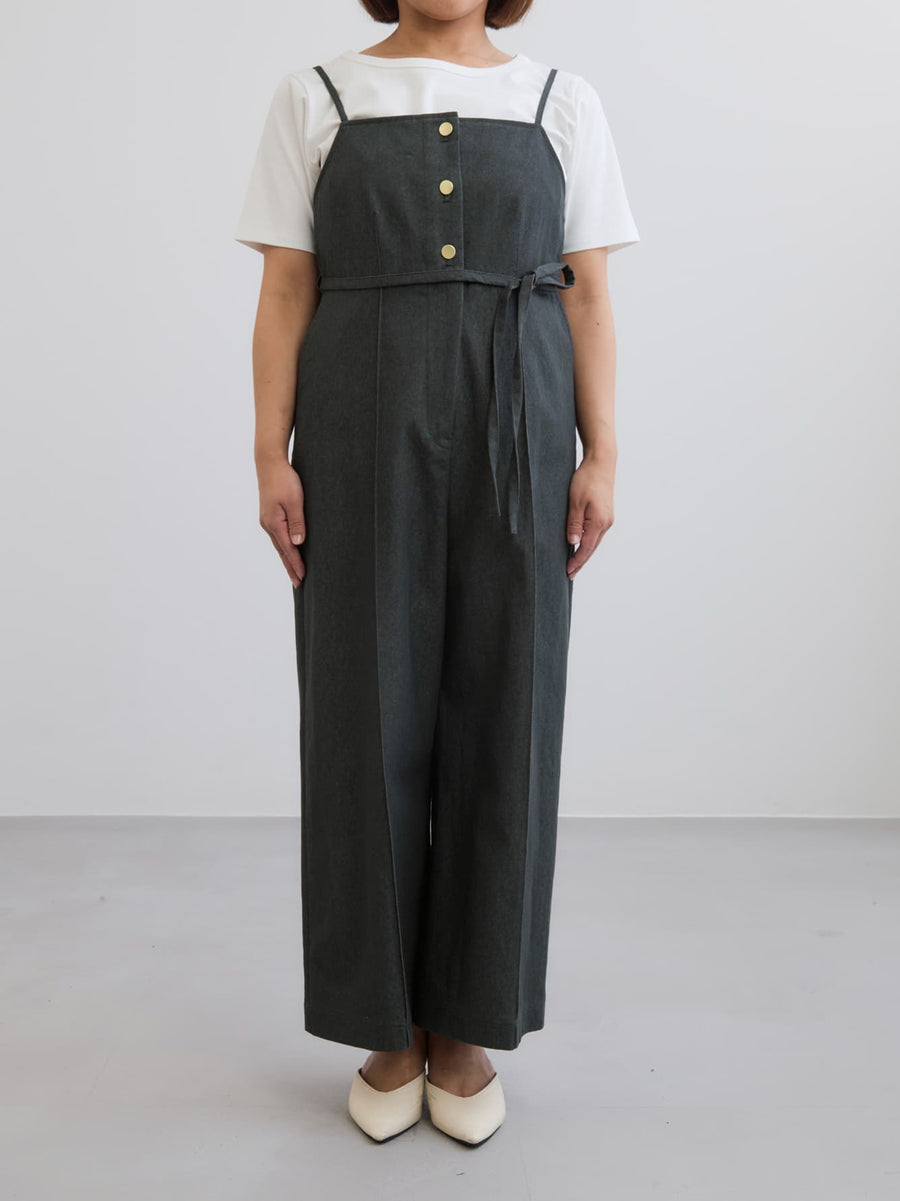 ※こちらが実物のカラーに一番お色味が近くなっております。（ブラックインディゴ）<br>144cm | B:80 W:64 H:84 股下:62 | short着用 (ヒールの高さ: 3.5cm)