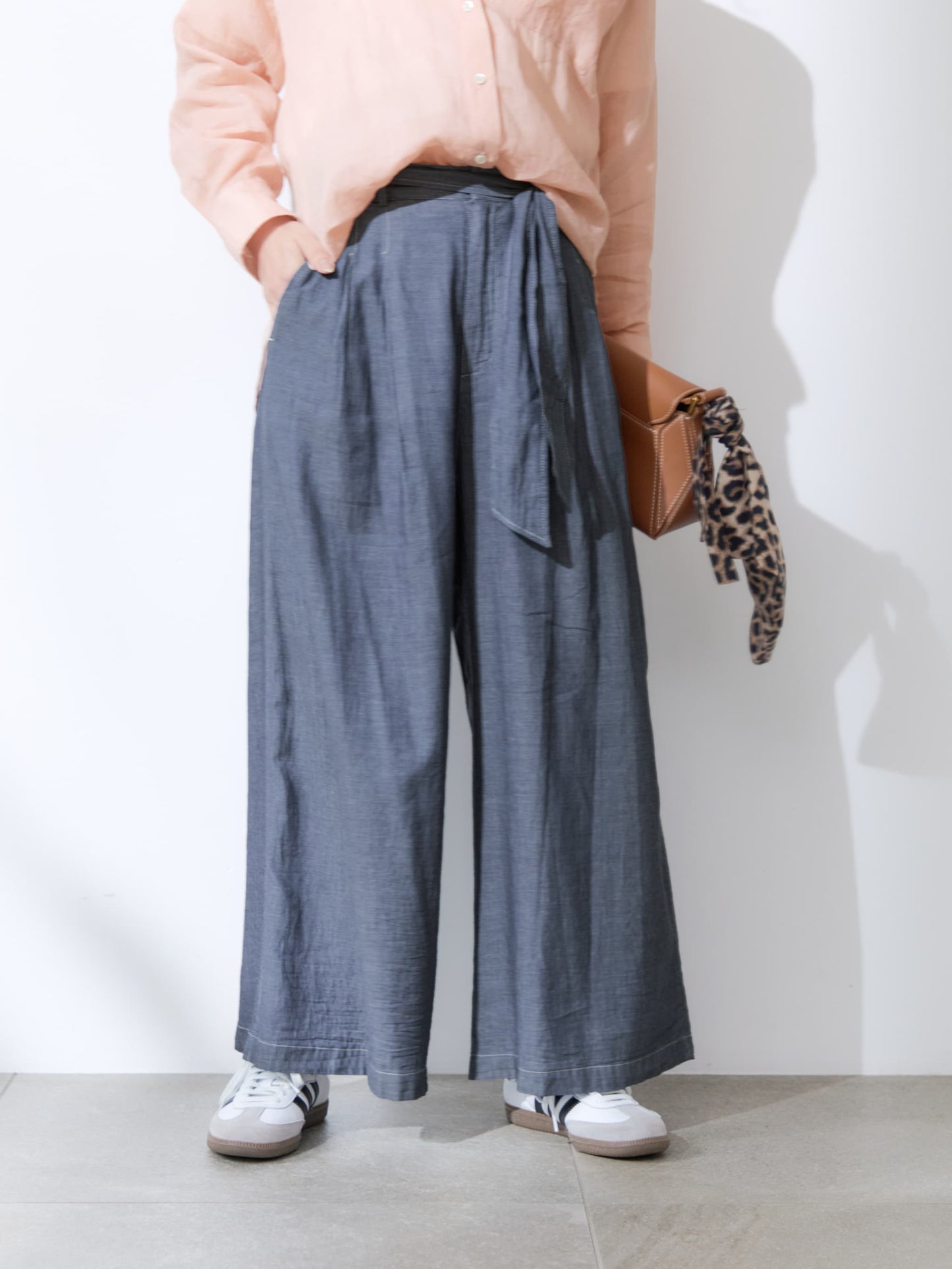 152cm | B:78 W:62 H:86 股下:71 | regular-XS着用