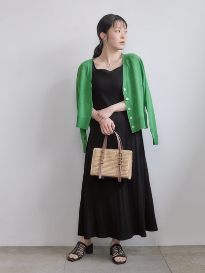 142cm | B:76 W:54 H:80 股下:64  | short着用