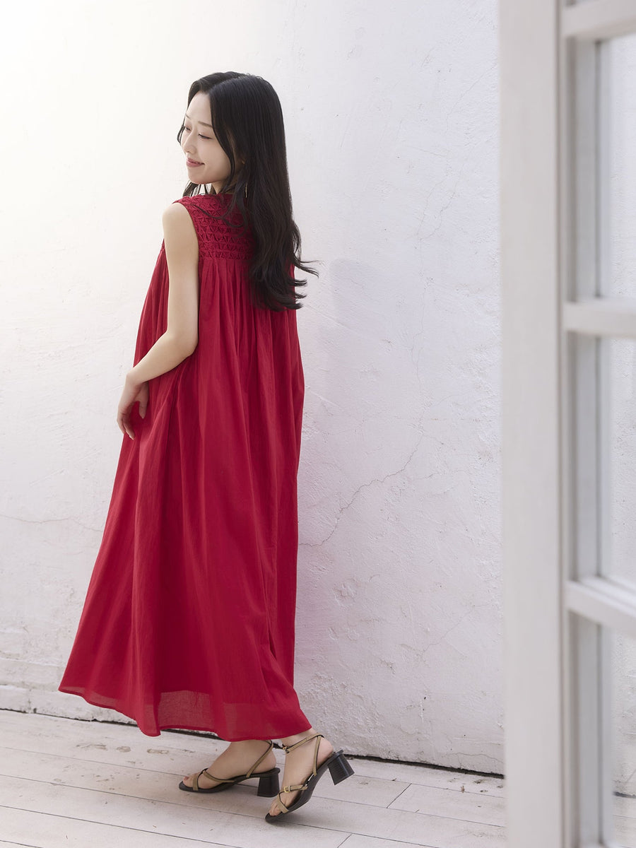 【手洗い可】【Made in India】スモッキングデザインワンピース-short & regular　[通常]