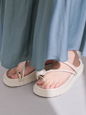 149cm | B:77 W:60 H:83 股下:68.5 | 23.5cm着用