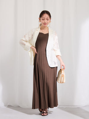 149cm | B:77 W:60 H:83 股下:68.5 | regular着用