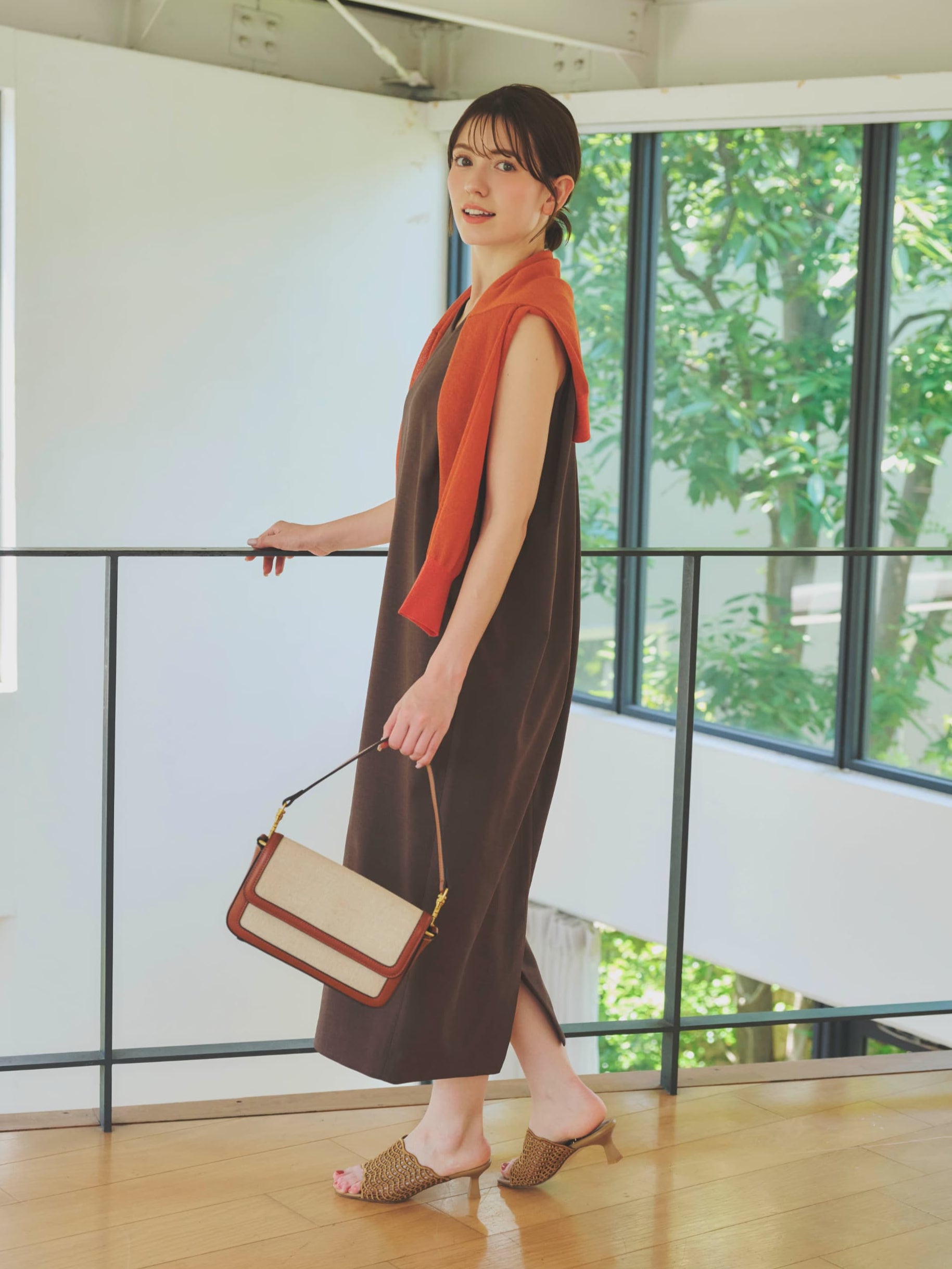 近年.極美品.定価3万☆ボールジィ 洗える タックギャザーワンピース 36 緑 タックギャザーリゾートワンピース「CU1380」