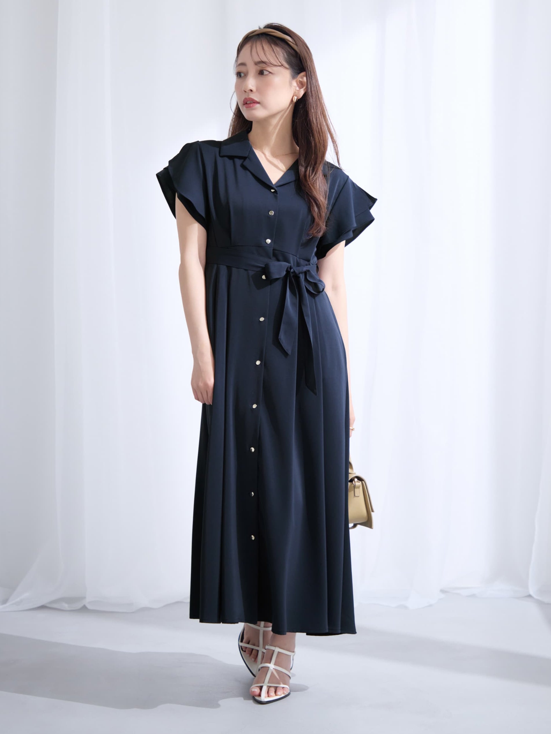 オープンカラーとろみワンピース | 小柄・低身長女性向けファッション