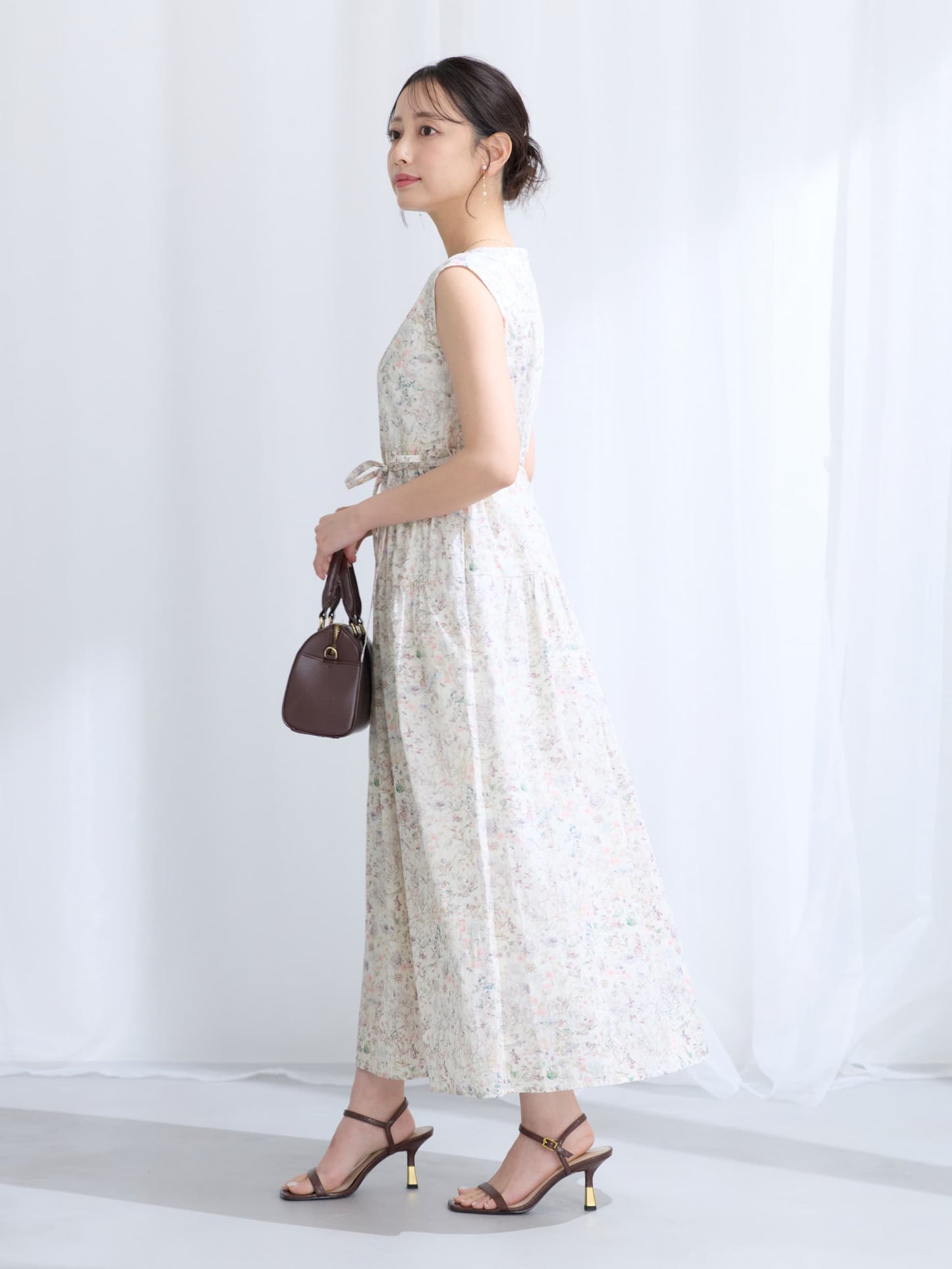 【COHINA MADE WITH LIBERTY FABRIC】ノースリーブリボンベルトワンピース-short & regular　[通常]