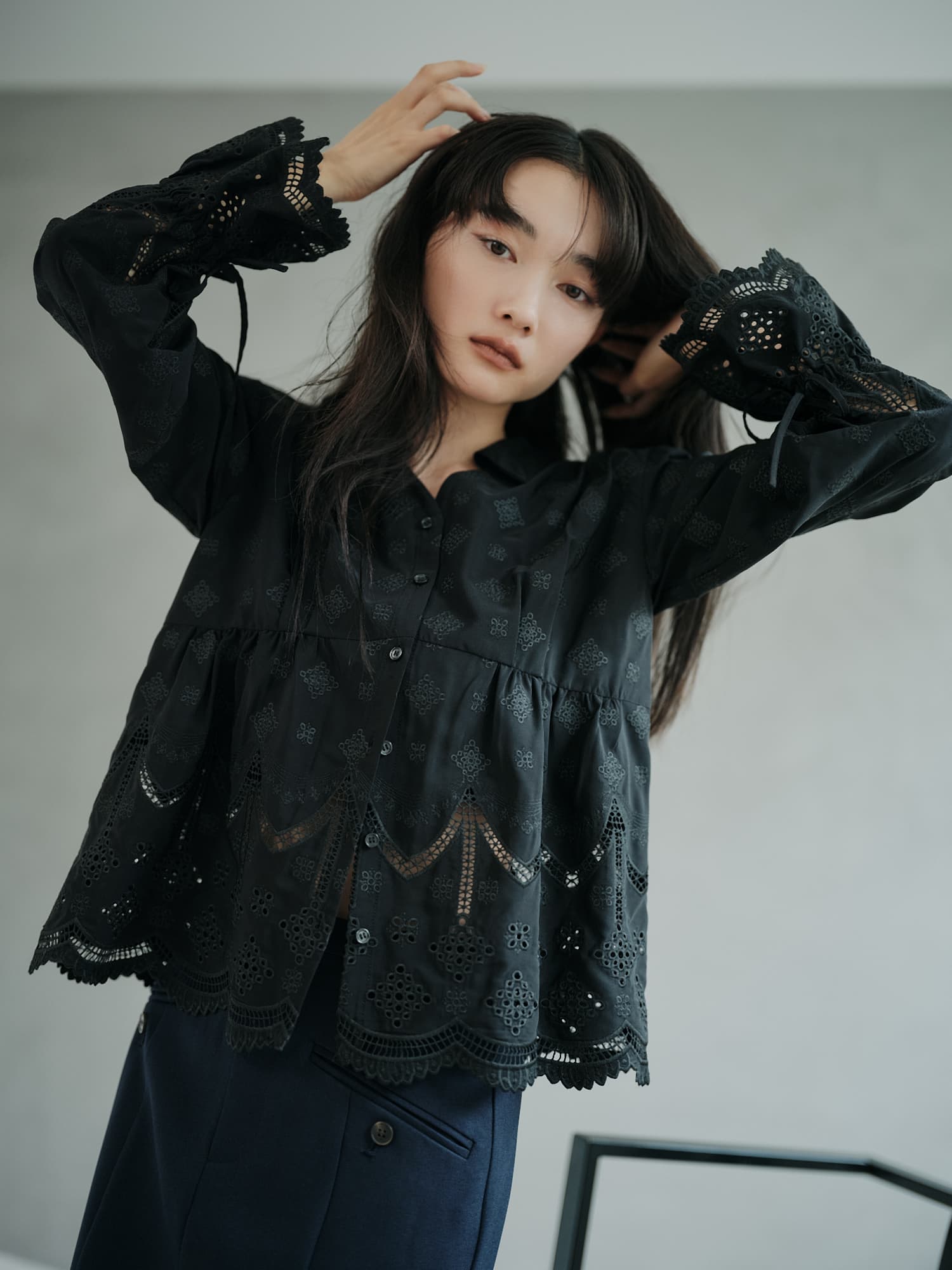 エンブロイダリーリボンスリーブブラウス | 小柄・低身長女性向け