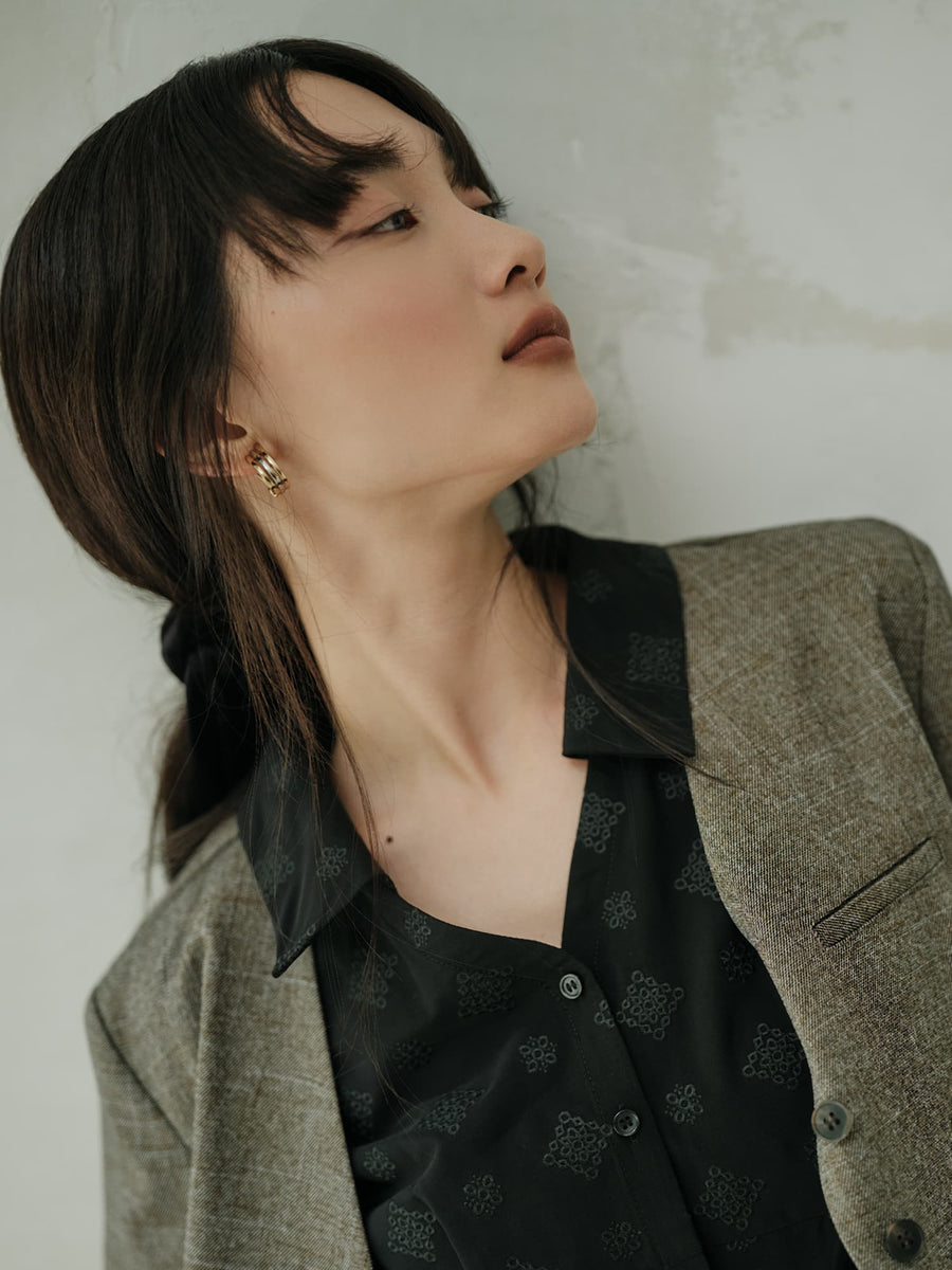 ベルト付きノーカラージャケット　[通常]