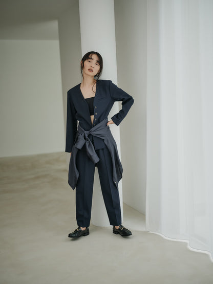 ベルト付きノーカラージャケット　[通常]