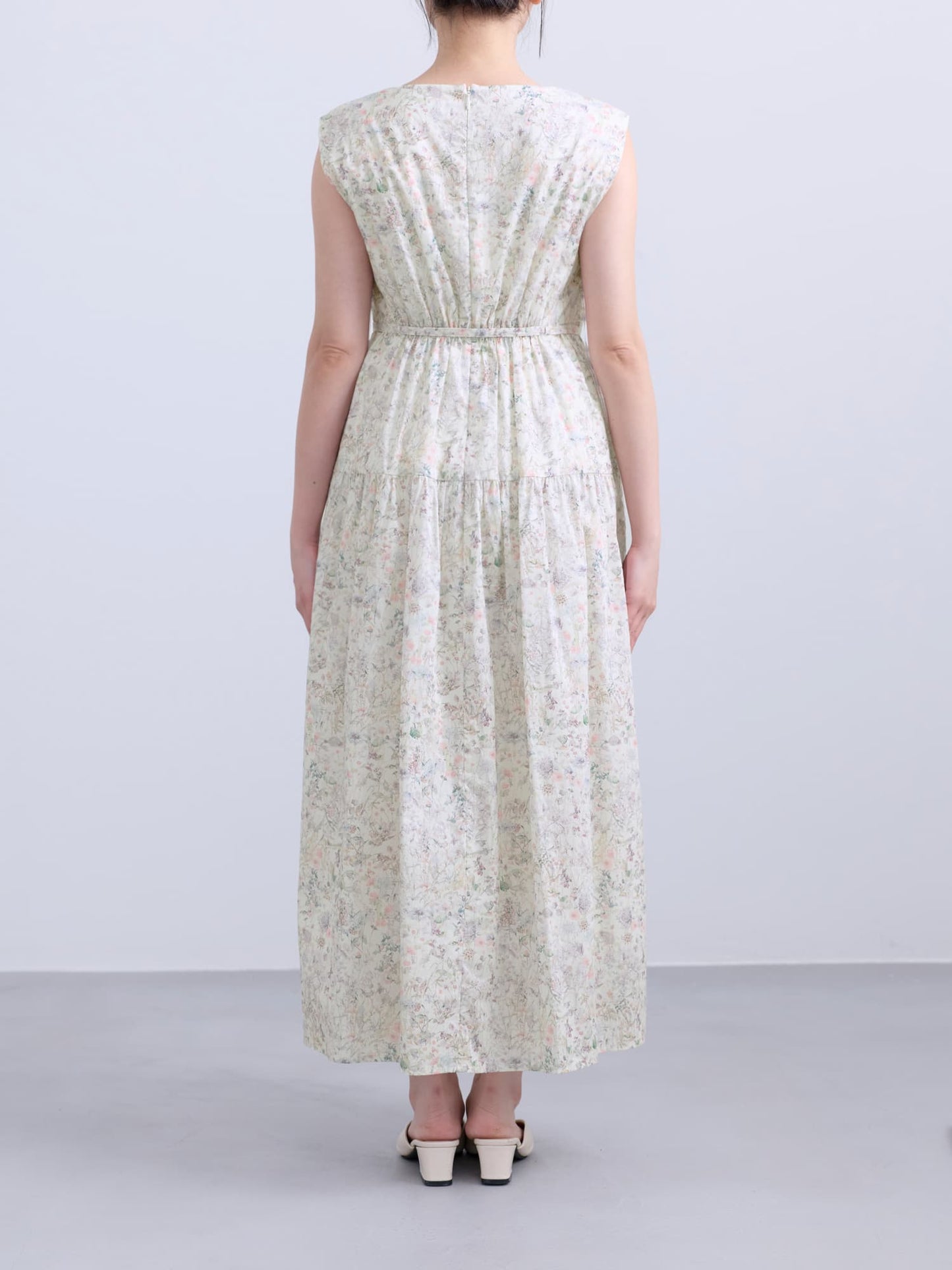 【COHINA MADE WITH LIBERTY FABRIC】ノースリーブリボンベルトワンピース-short & regular　[通常]