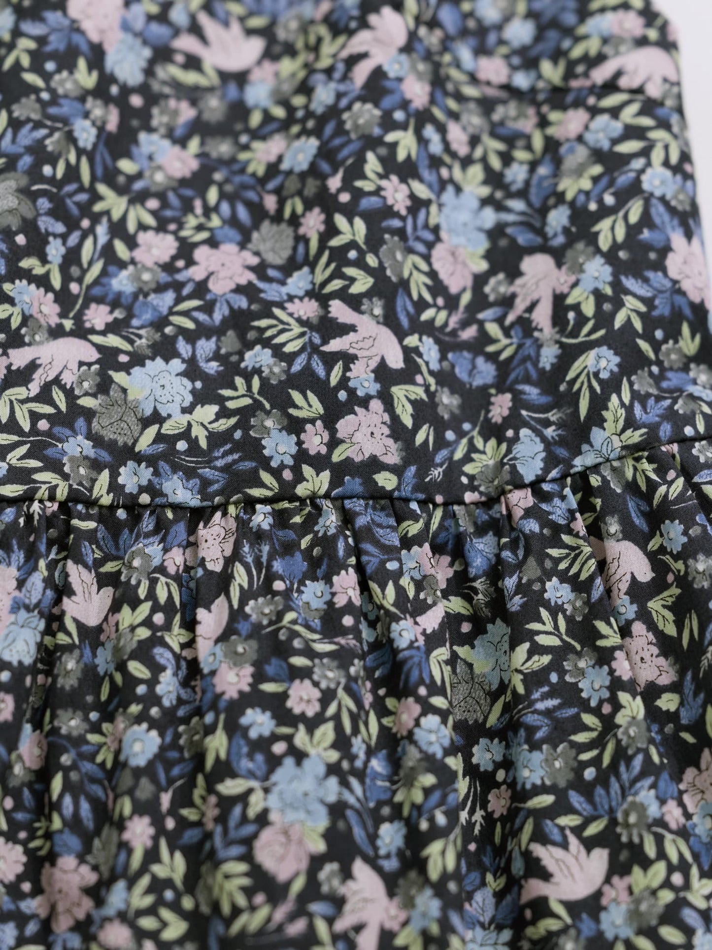 【COHINA MADE WITH LIBERTY FABRIC】ノースリーブリボンベルトワンピース-short & regular　[通常]