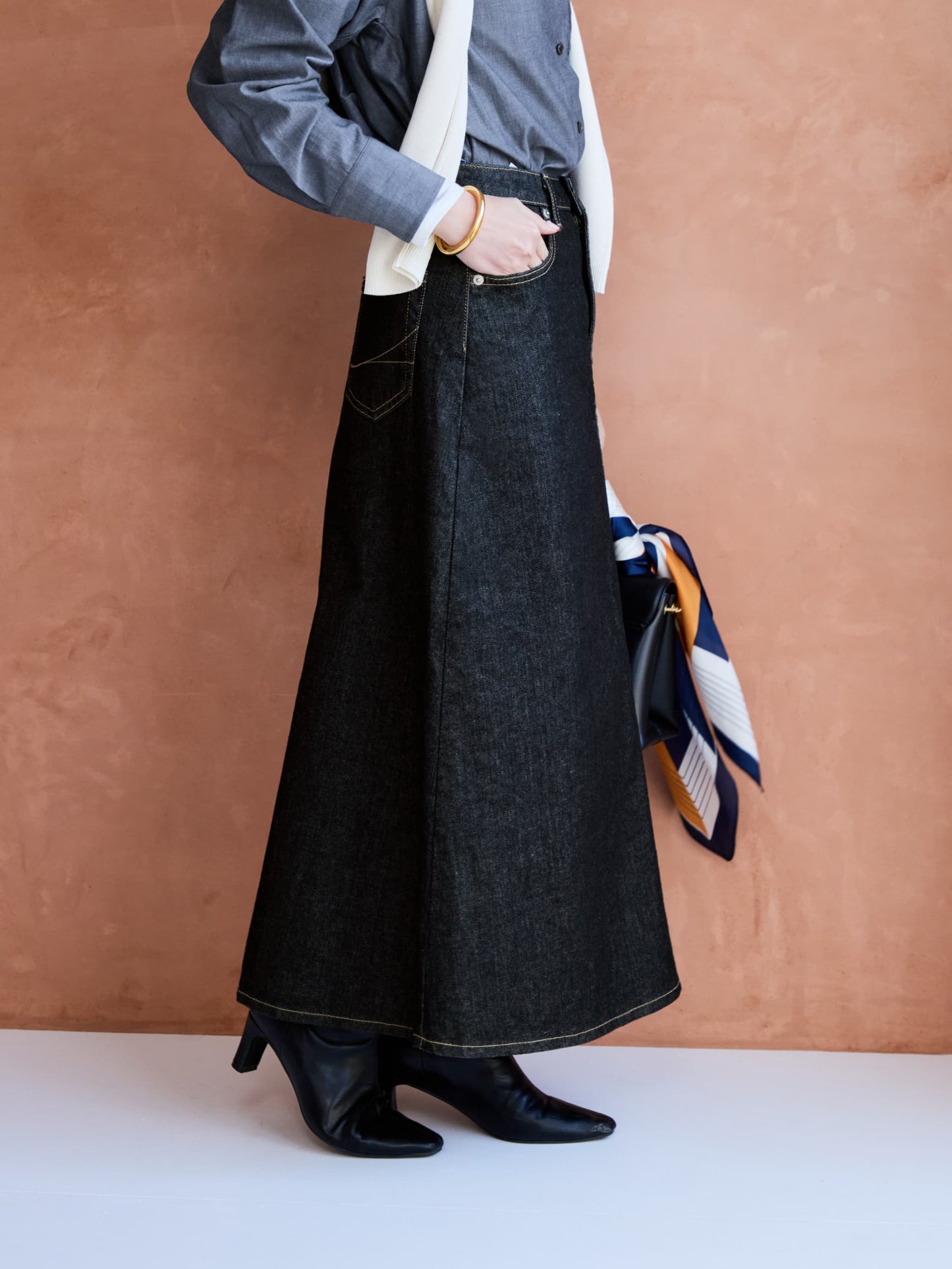 【SOMETHINGコラボ】バックタックデニムスカート-short & regular　[通常]