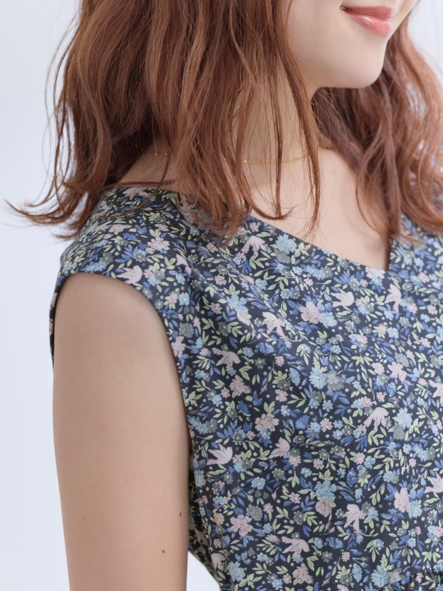 【COHINA MADE WITH LIBERTY FABRIC】ノースリーブリボンベルトワンピース-short & regular　[通常]