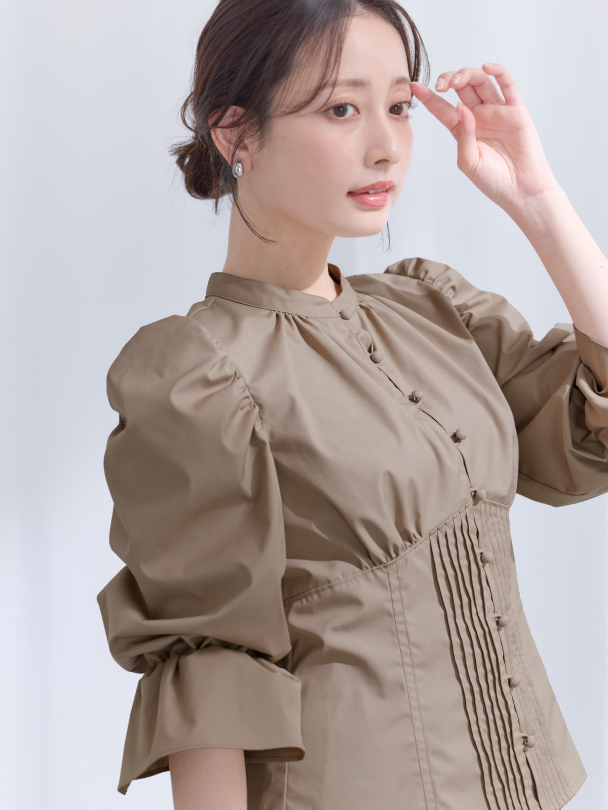 【店舗限定】ギャザーパフスリーブブラウス