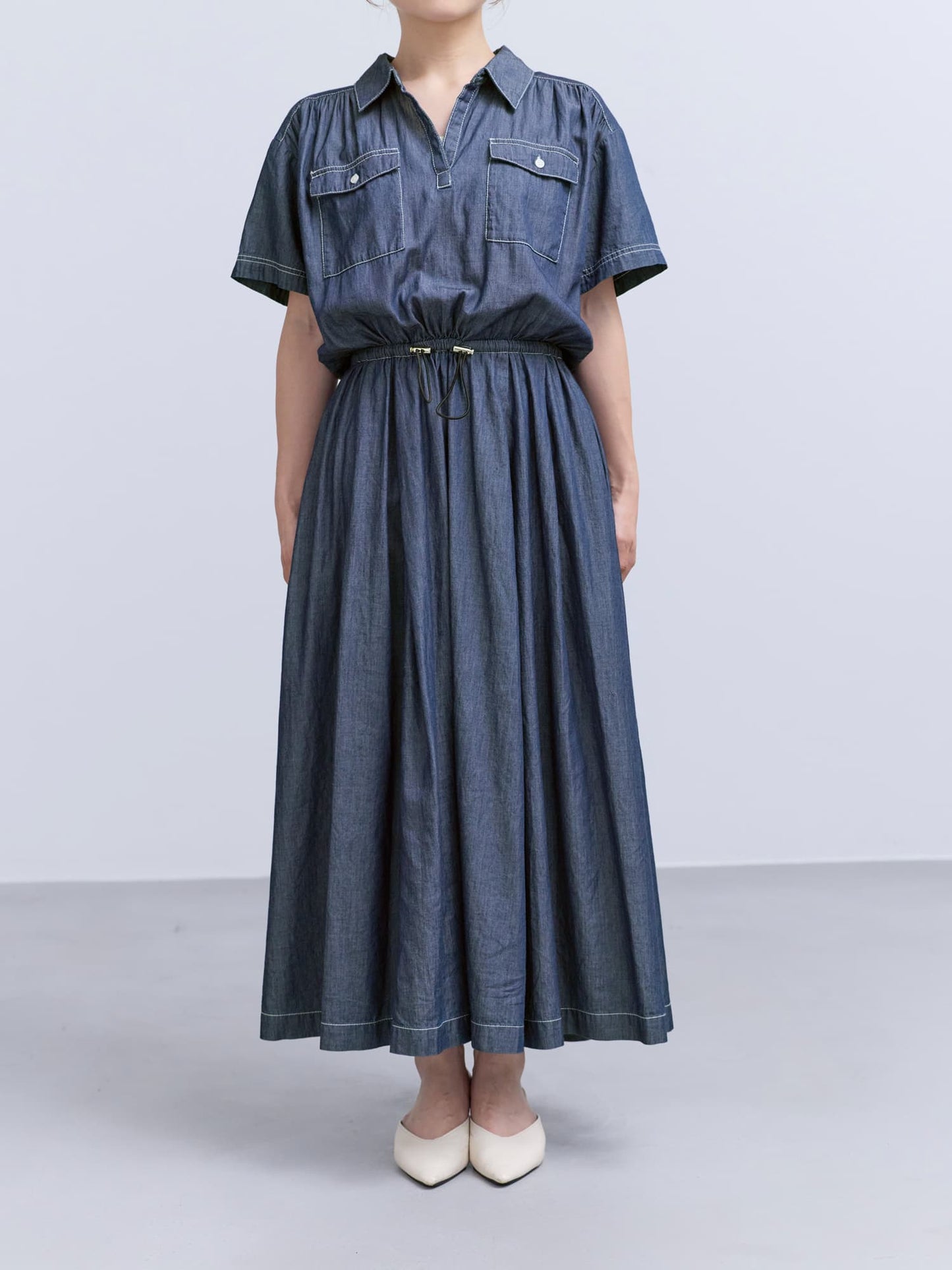 ※こちらが実物のカラーに一番お色味が近くなっております。（インディゴ）<br>143cm | B:73 W:60 H:81 股下:65  | short着用 (ヒールの高さ: 3.5cm)