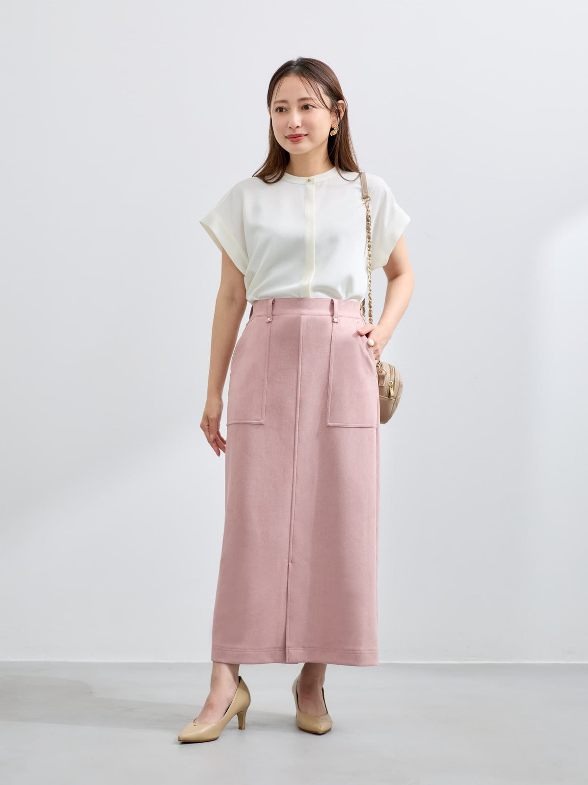 149cm | B:77 W:60 H:83 股下:68.5 | ワンサイズ着用