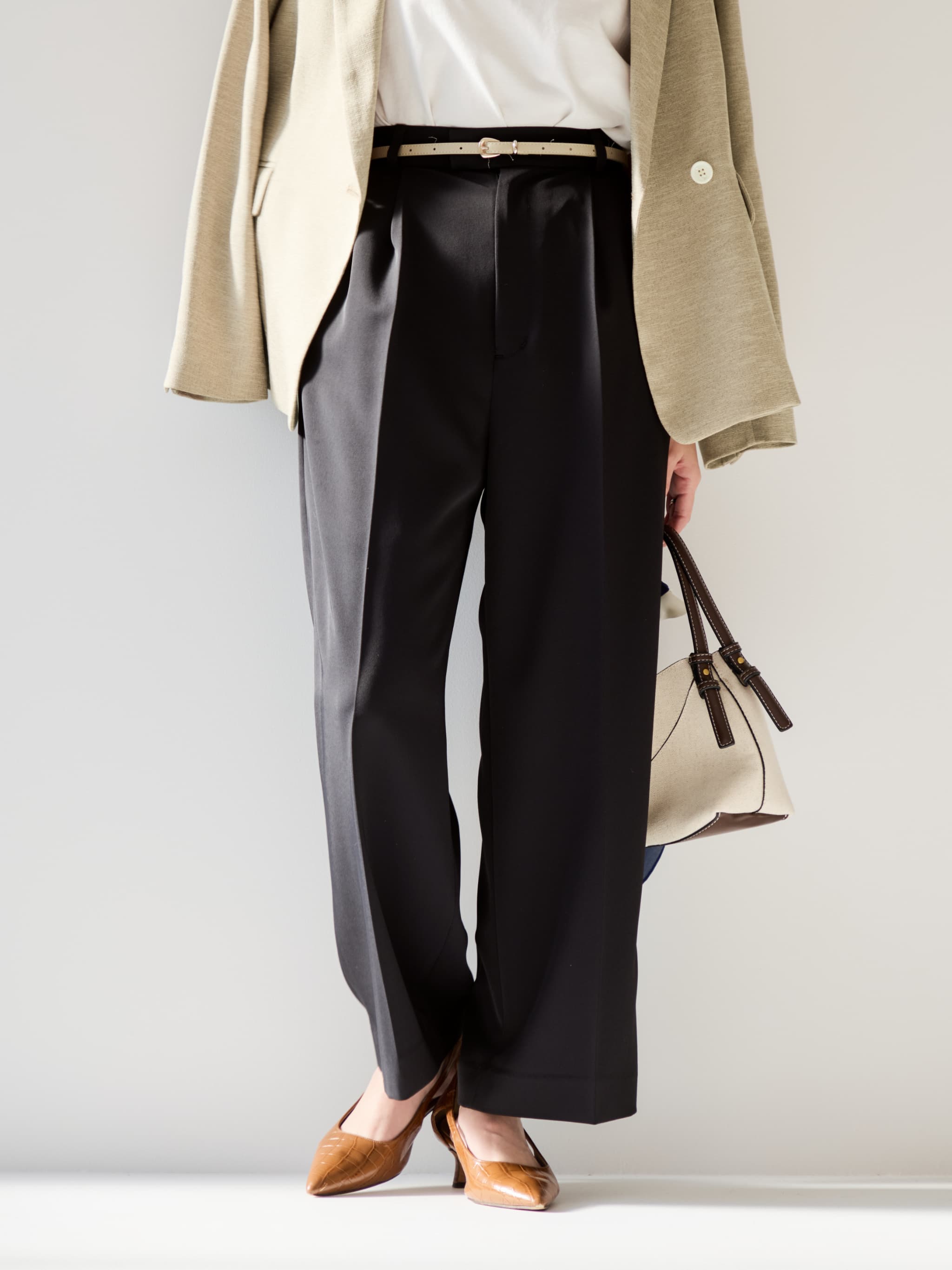 とろみワンタックストレートパンツ-short & regular | 小柄・低身長