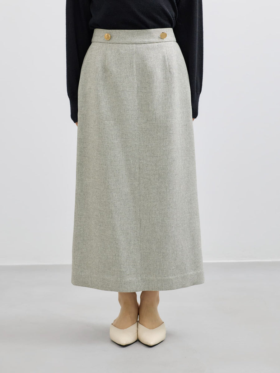 ※こちらが実物のカラーに一番お色味が近くなっております。（アイボリー）<br>143cm | B:73 W:60 H:81 股下:65  | short-XS着用 (ヒールの高さ: 3.5cm) 