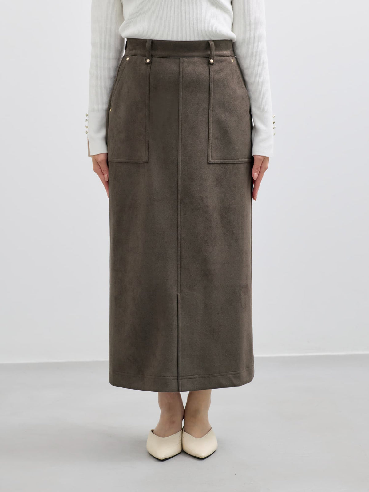 ※こちらが実物のカラーに一番お色味が近くなっております。（ブラウン）<br>149cm | B:77 W:60 H:83 股下:68.5 | regular-XS着用 (ヒールの高さ:3.5cm)