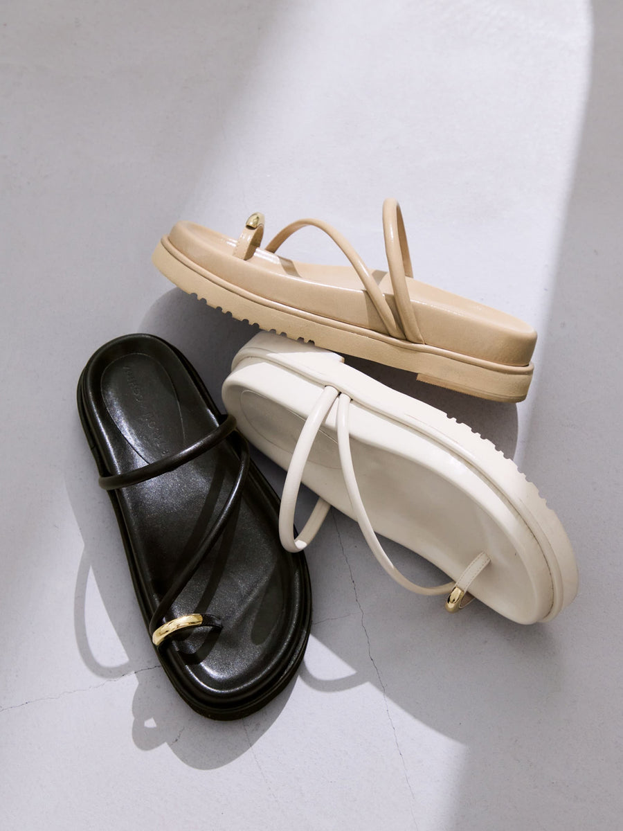 【LE TALONコラボ】厚底メタルサムリングサンダル　[通常]