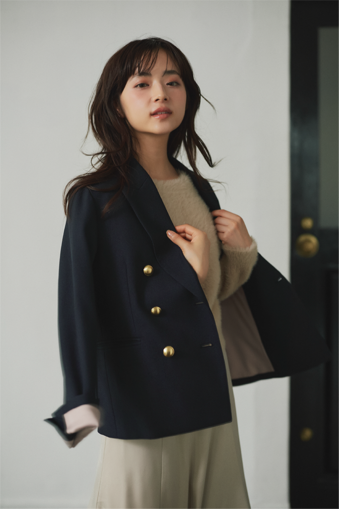 Stylist Chie Inui × COHINA Special Collaboration