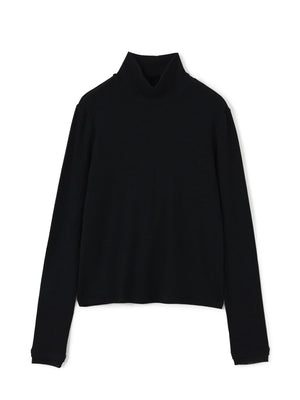 ※こちらが実物のカラーに一番お色味が近くなっております。（ブラック）