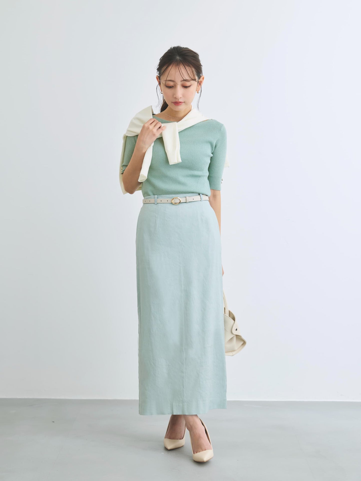 ストレッチリネンIラインスカート-short & regular　[通常]