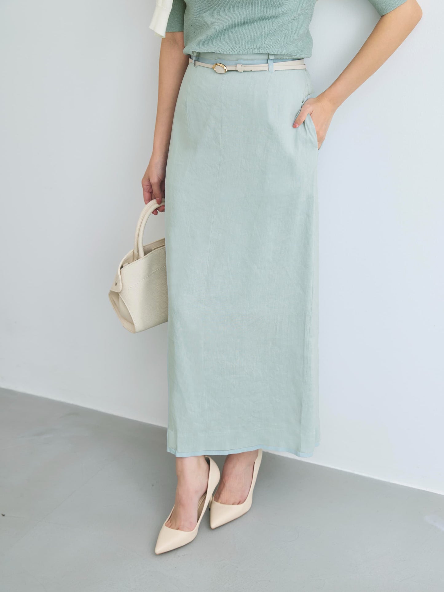 149cm | B:77 W:60 H:83 股下:68.5 | regular-XS着用