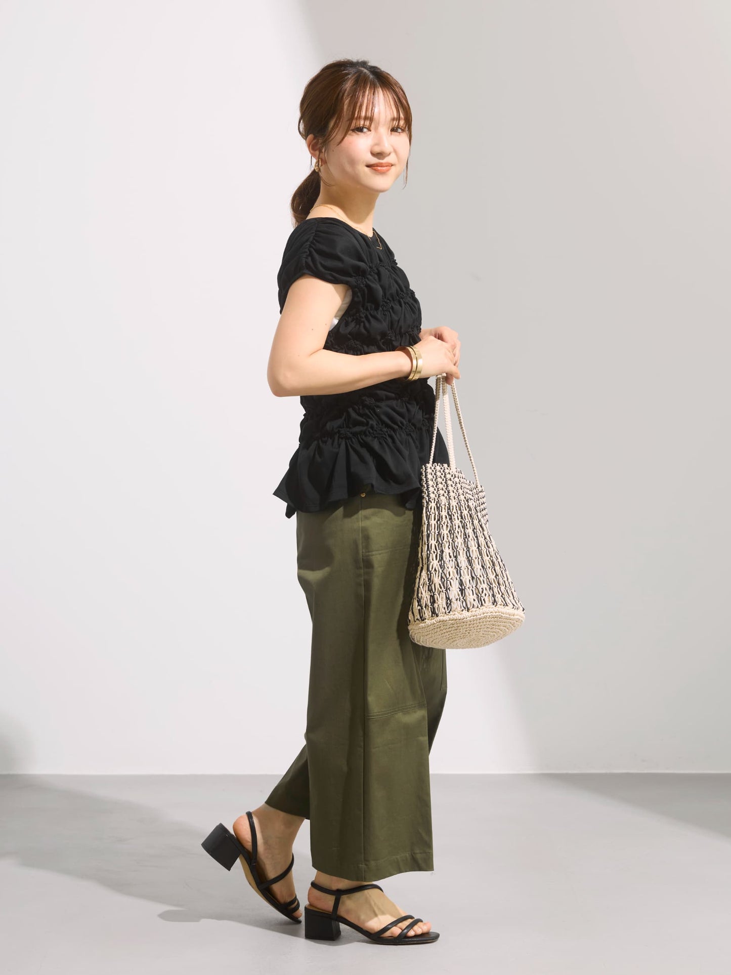 シャーリングカットトップス　[通常]