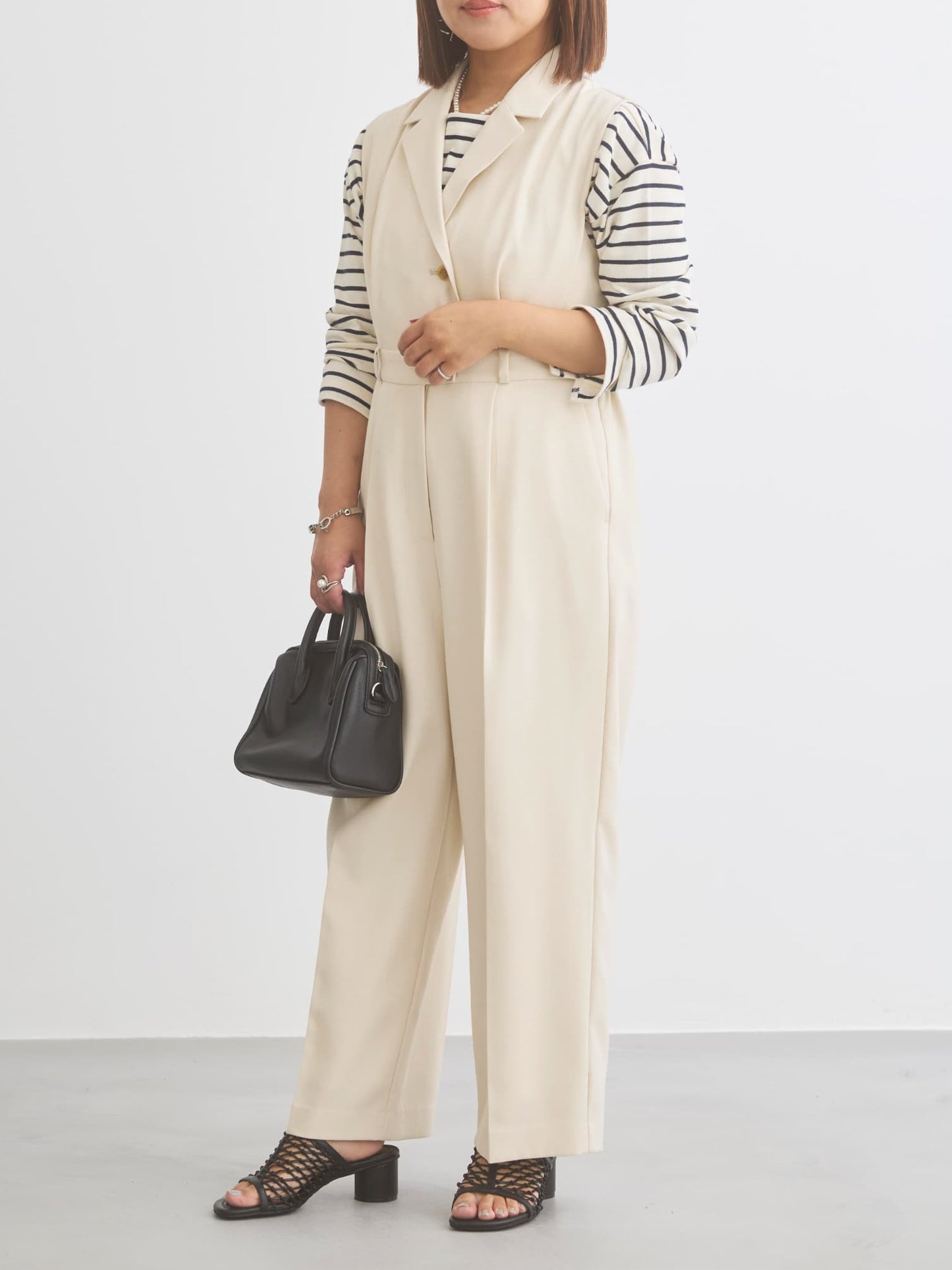 144cm | B:80 W:64 H:84 股下:62 | short着用