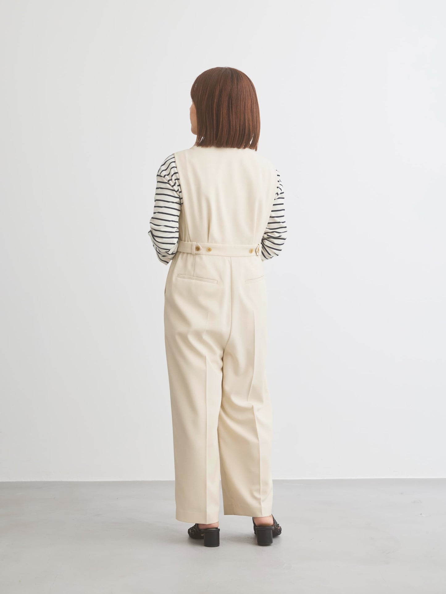 144cm | B:80 W:64 H:84 股下:62 | short着用