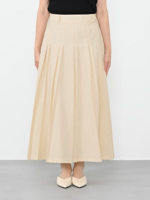 ※こちらが実物のカラーに一番お色味が近くなっております。（オフホワイト）<br>149cm | B:77 W:60 H:83 股下:68.5 | regular-XS着用 (ヒールの高さ:3.5cm)