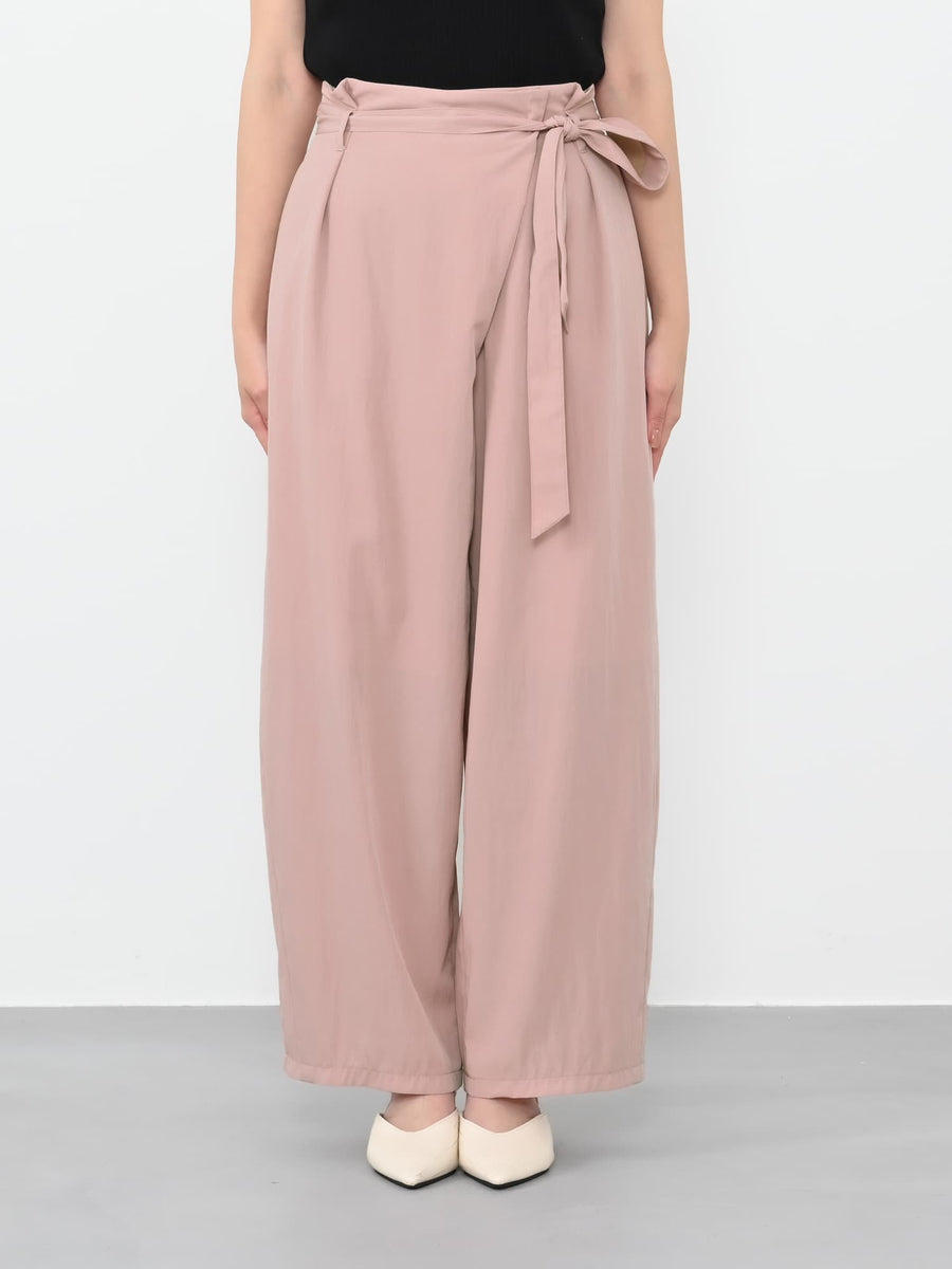 ※こちらが実物のカラーに一番お色味が近くなっております。（ピンク）<br>149cm | B:77 W:60 H:83 股下:68.5 | regular-XS着用 (ヒールの高さ: 3.5cm) 