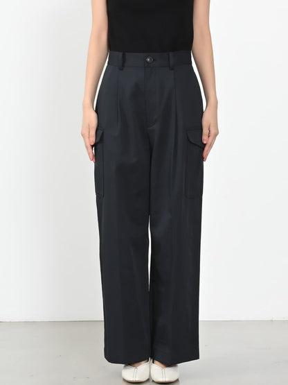 ※こちらが実物のカラーに一番お色味が近くなっております。（ネイビー）<br>150cm | B:78 W:56 H:74 股下:69  | regular-XS着用 (ヒールの高さ:3.5cm)